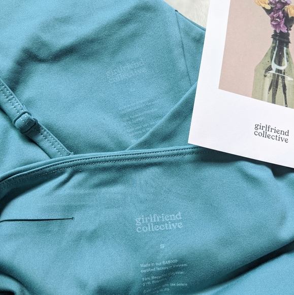 SOLD - Girlfriend Collective set Topanga bra - Picture 3 of 5